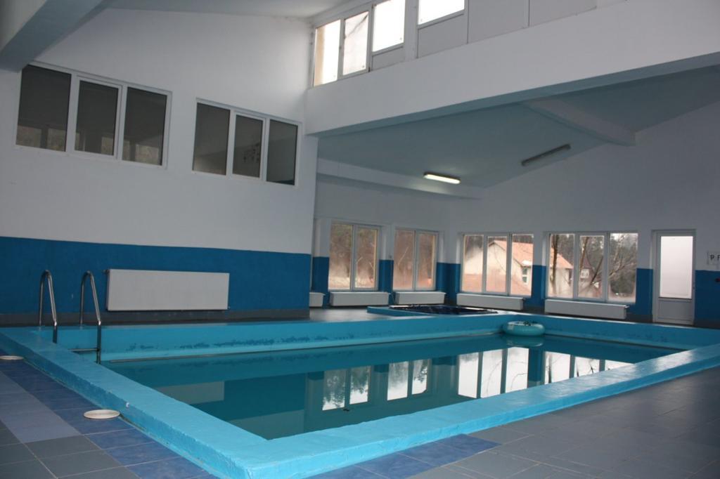 برانْ Complex La Valtoare المظهر الخارجي الصورة